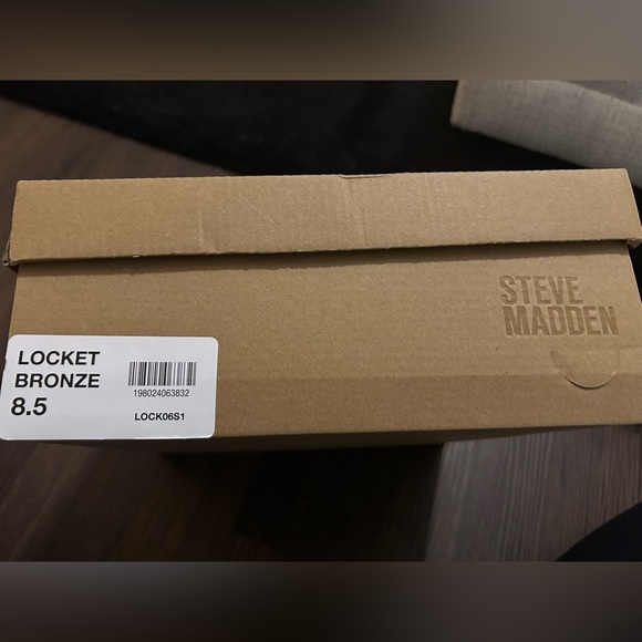 Steve Madden Locket Wedge Heels 8.5 - Picture 5 of 16